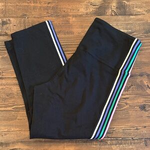 Victoria’s Secret Pink rainbow striped cropped leggings